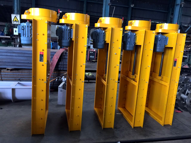 華潤(rùn)集團(tuán)電動(dòng)閘門